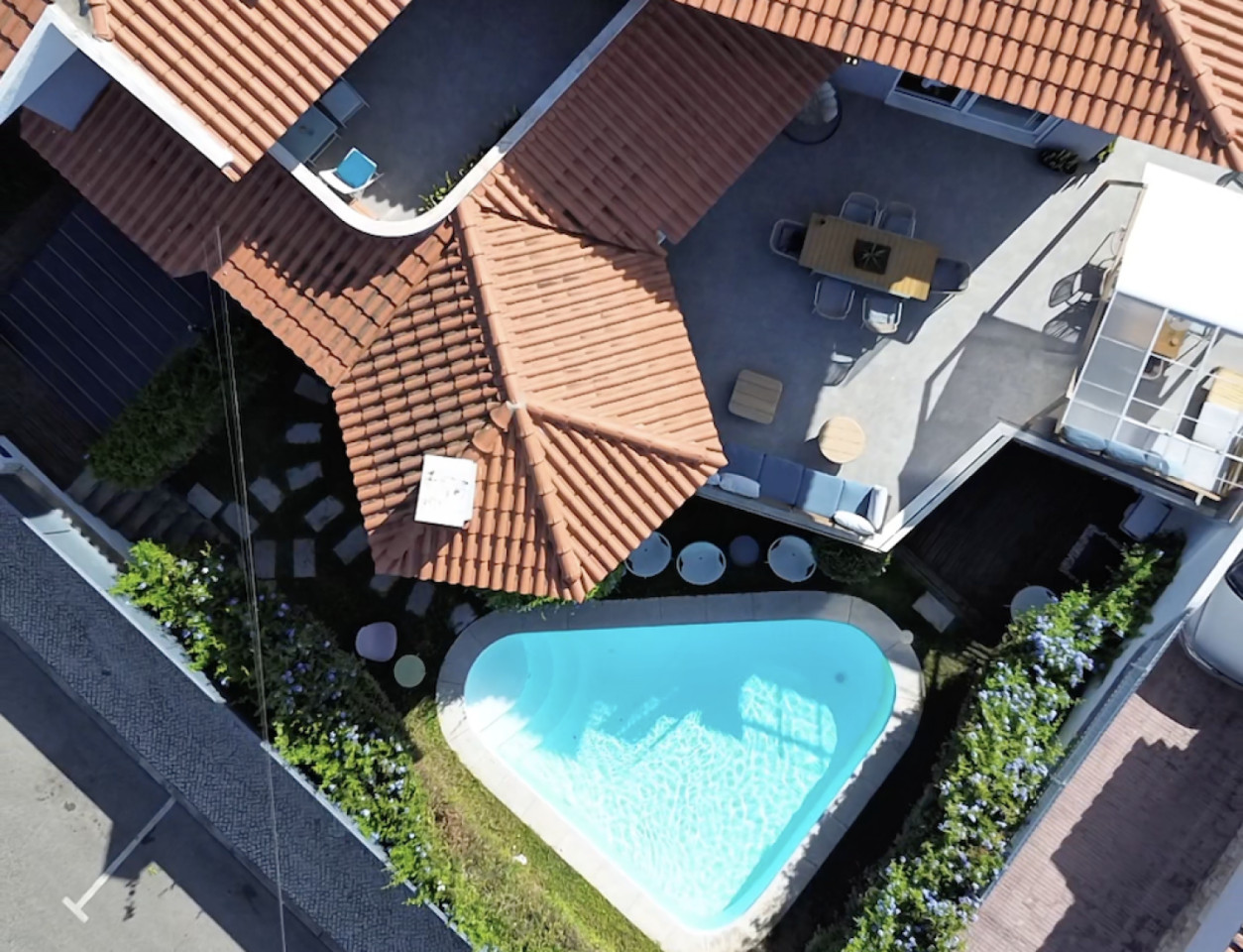 Costa Pinto Residence