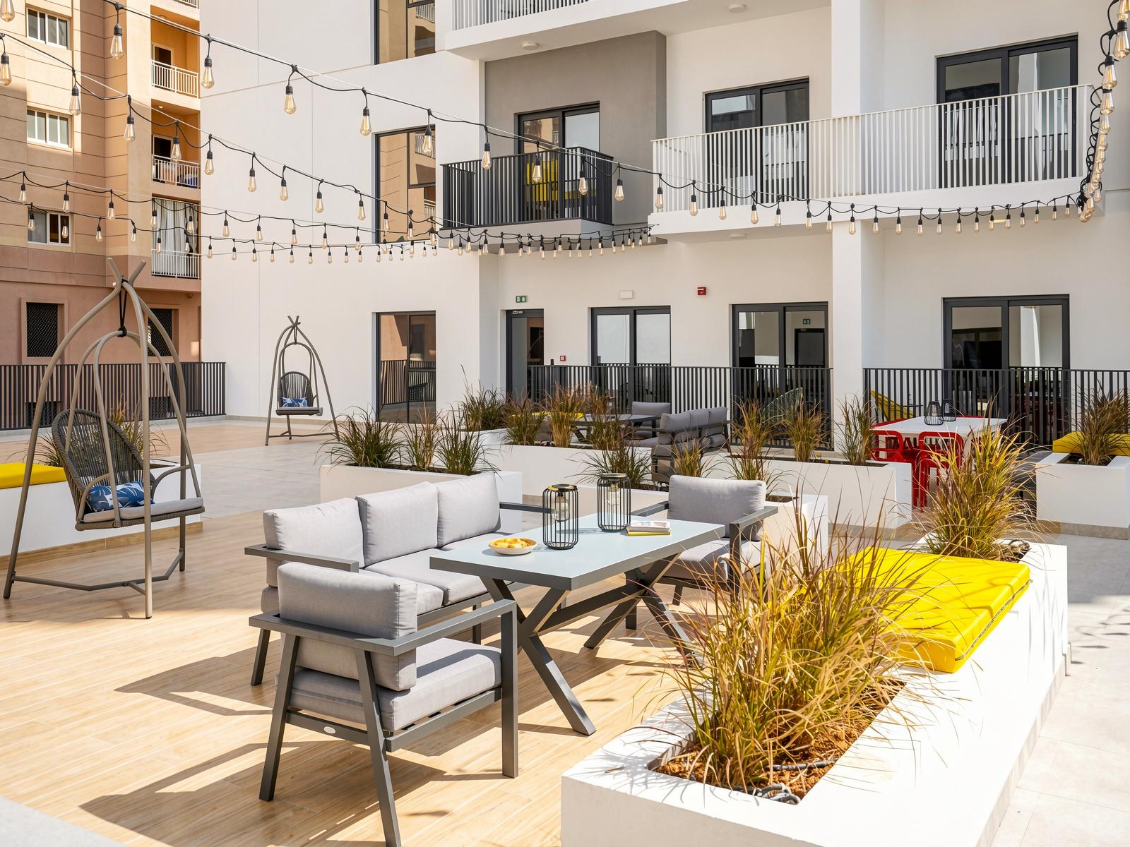 Il Straordinario complesso con terrazza + coworking Hub
