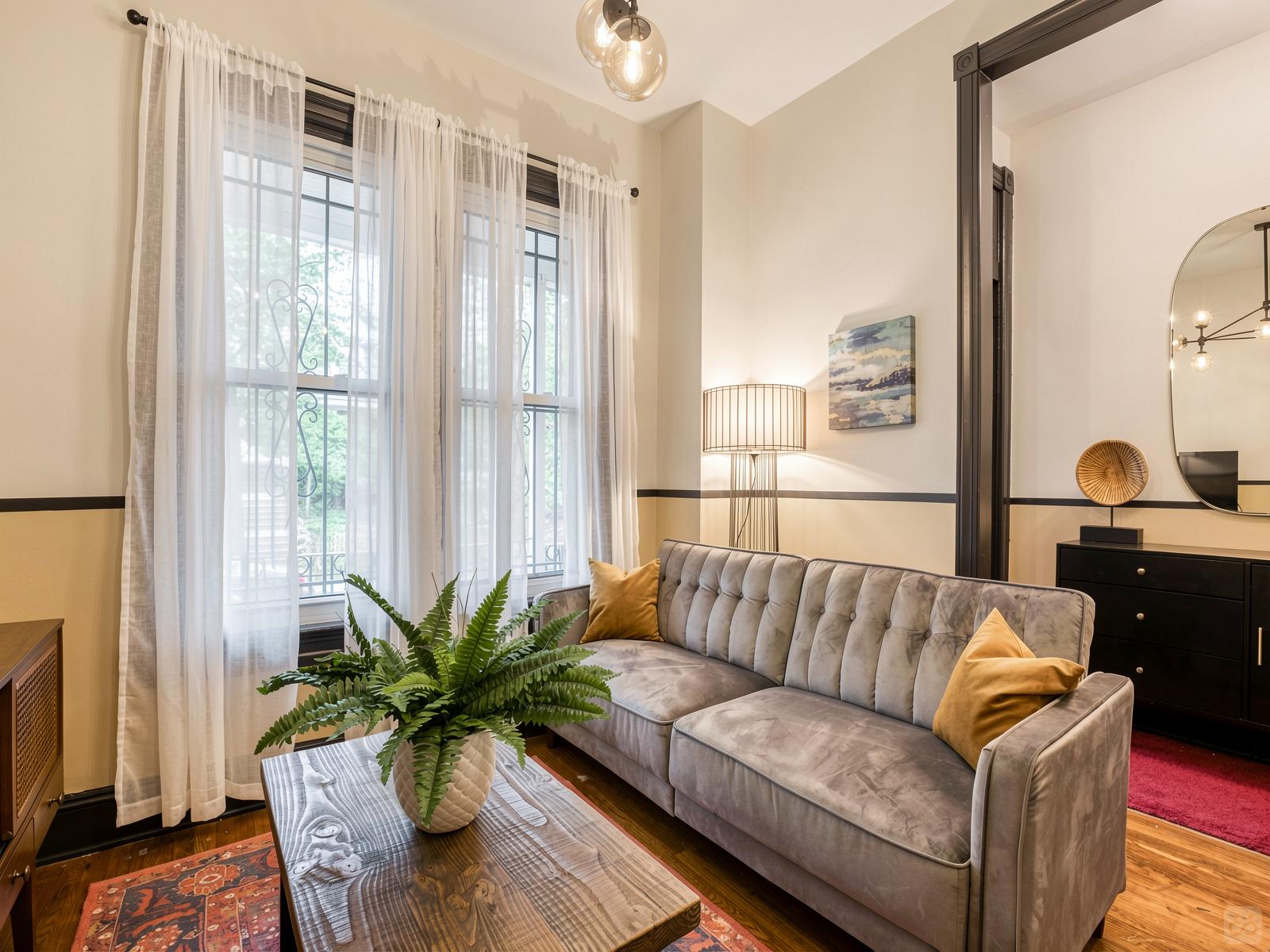 La Fantastique appartement spacieux. 5 min. Stade William H. Greene Maison