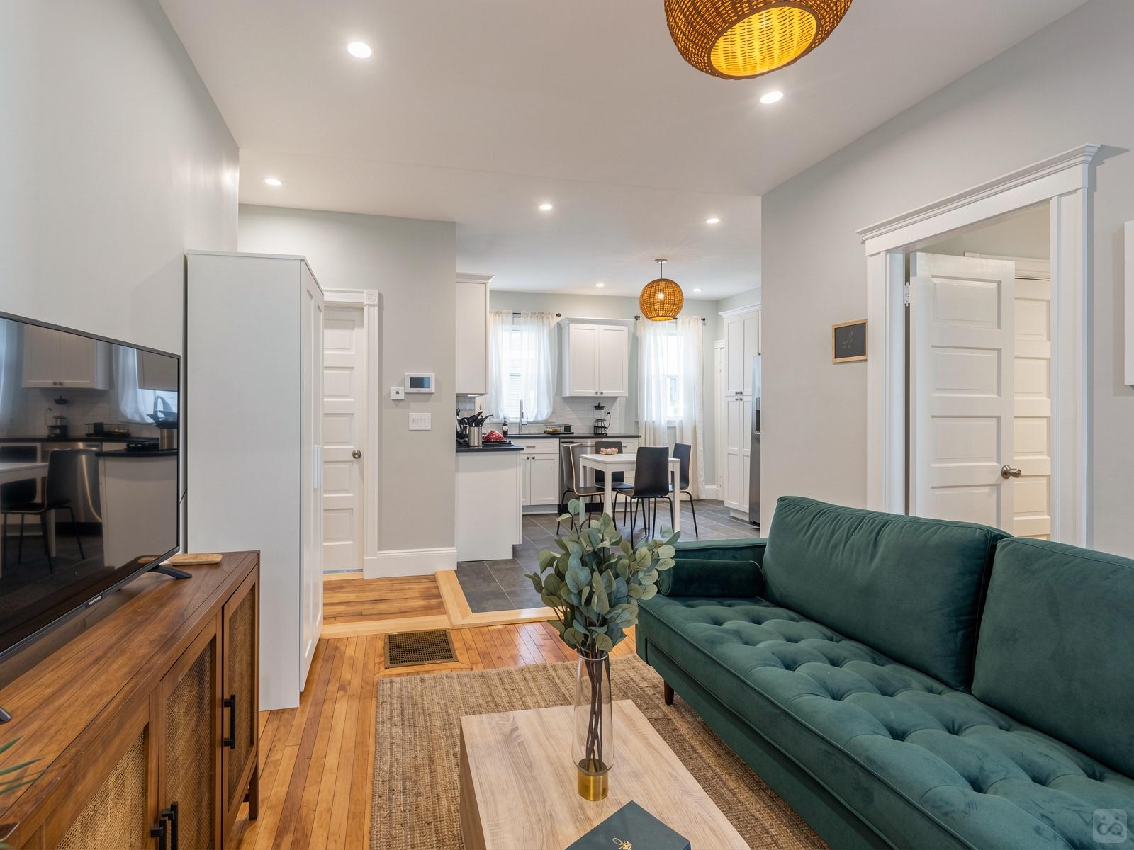 La Appartement élégant à Savin Hill avec des baux flexibles et des équipements modernes Maison