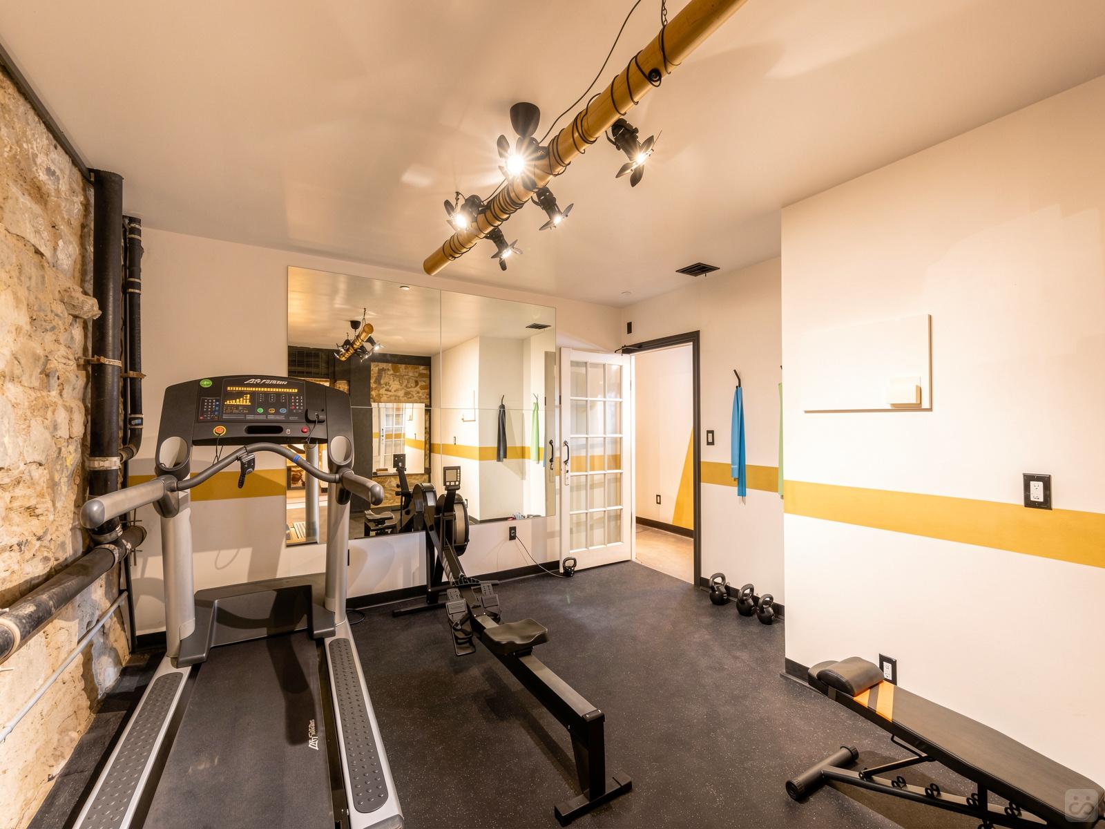 La Maison de colocation de style moderne avec espace de coworking, salle de sport et terrasse à Brooklyn Résidence