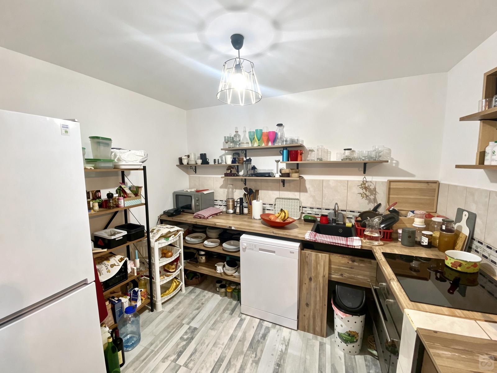 Zaselje Home