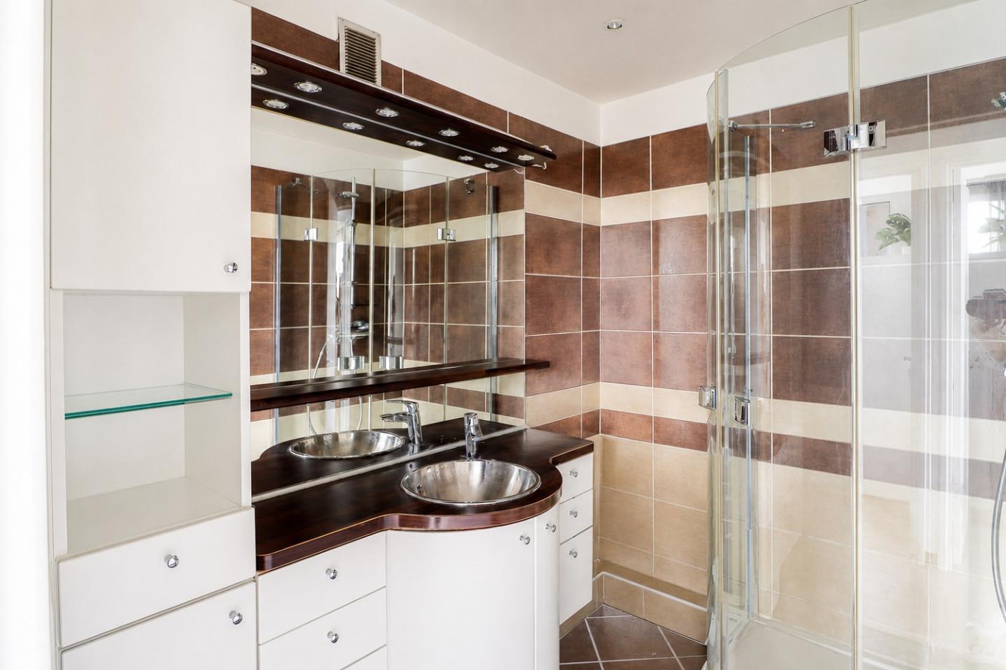 Das Schöne 75m² Wohnung zur Miete in coliving in Paris Haus