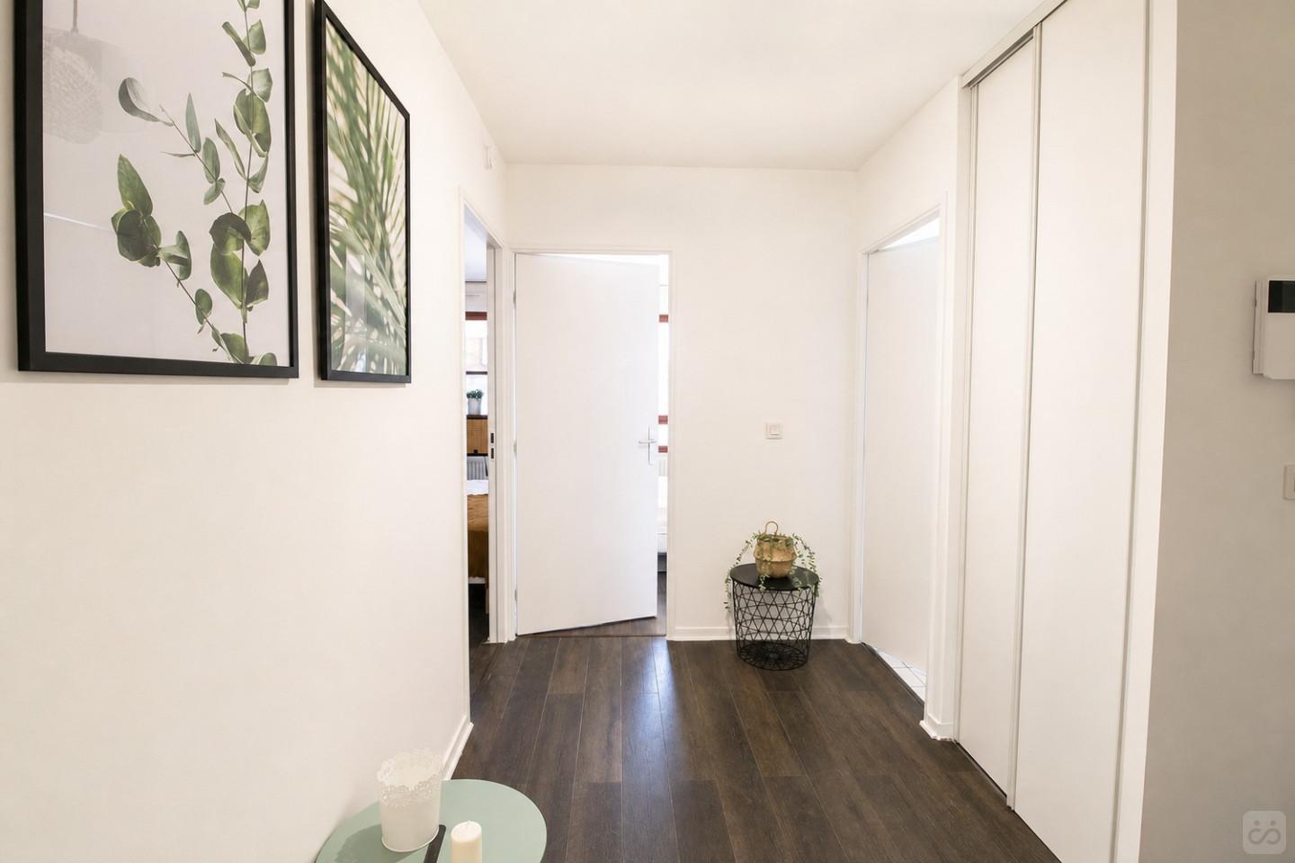 Das Helle und gut ausgestattete Wohnung in Rueil-Malmaison Haus