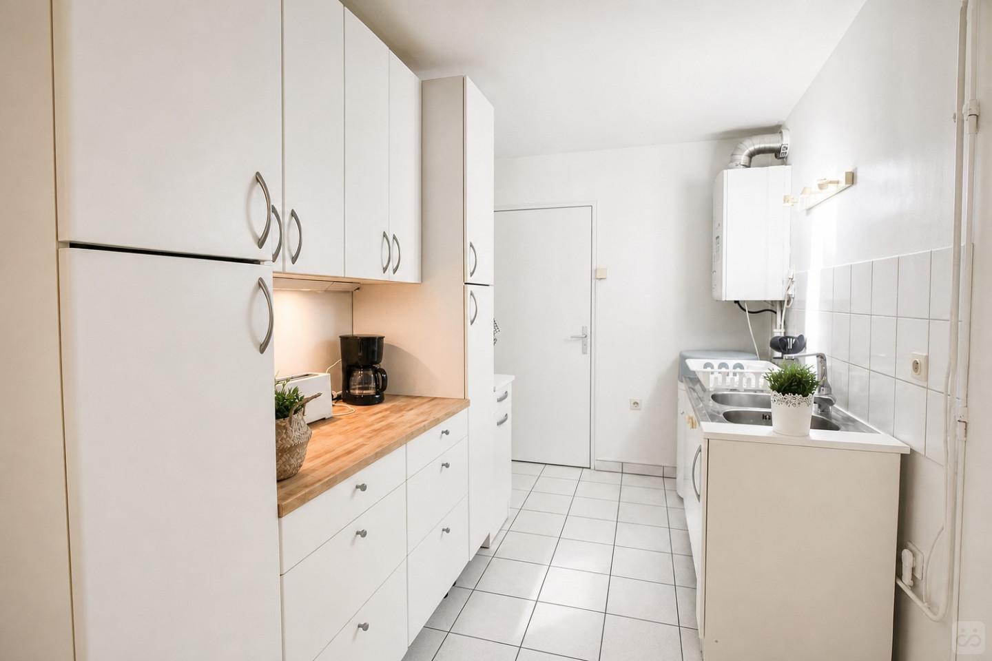 Das Helle und gut ausgestattete Wohnung in Rueil-Malmaison Haus