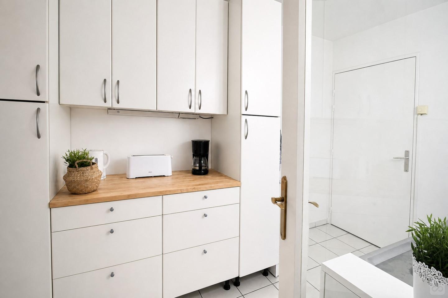 Das Helle und gut ausgestattete Wohnung in Rueil-Malmaison Haus