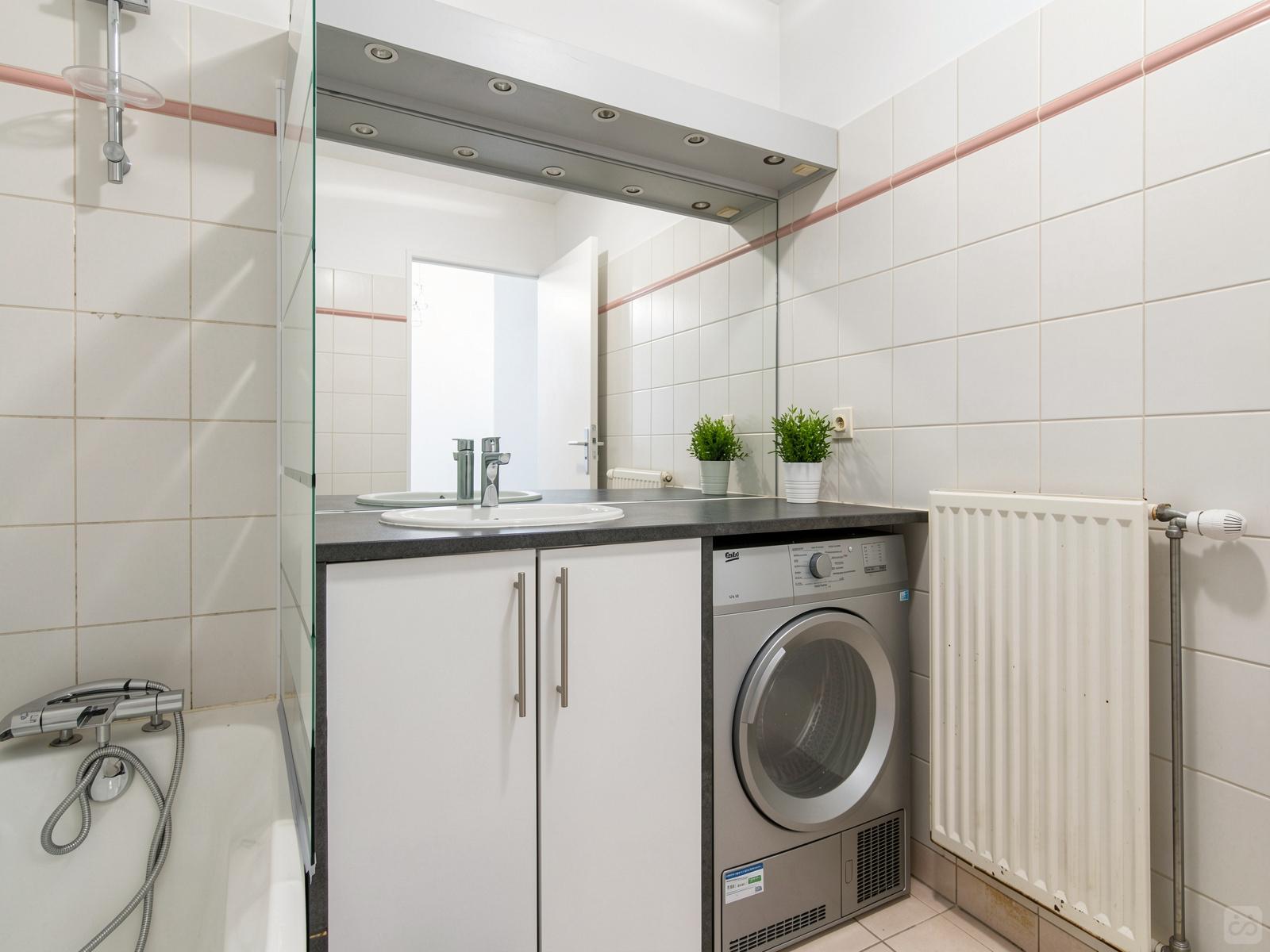 Das Möblierte Wohnung in der Nähe des RER Haus A