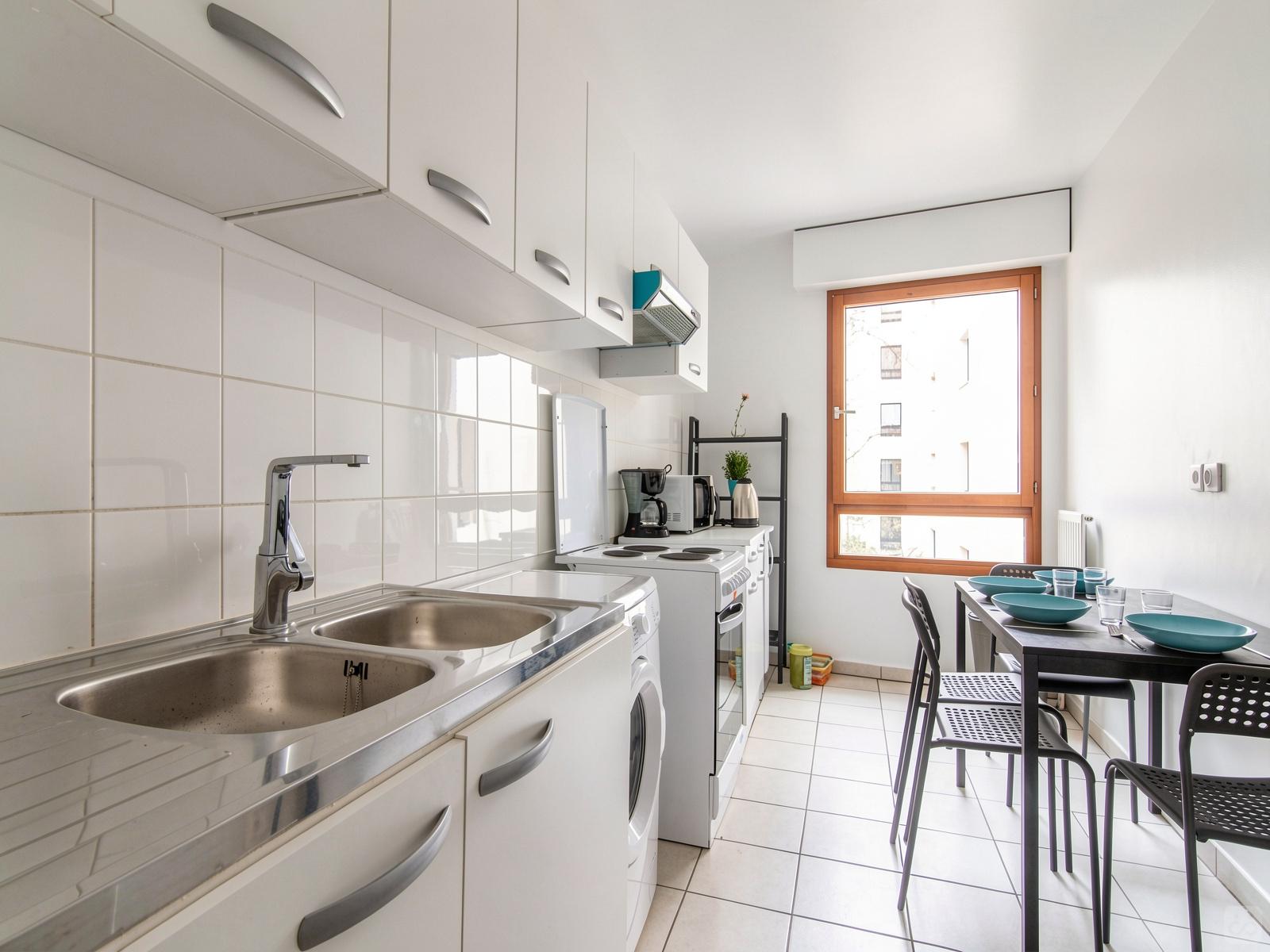 Das Möblierte Wohnung in der Nähe des RER Haus A