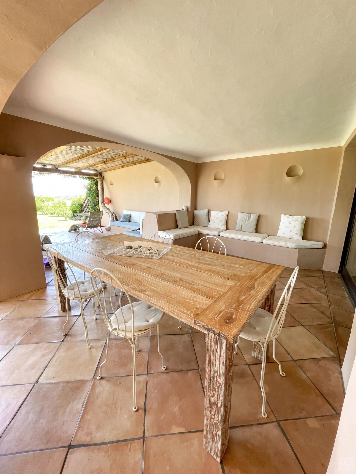 Capo Ferro Home