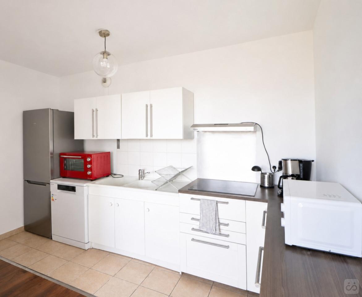 Das Wunderschöne 78 m² Wohnung zur Miete in Lille-Centre Haus