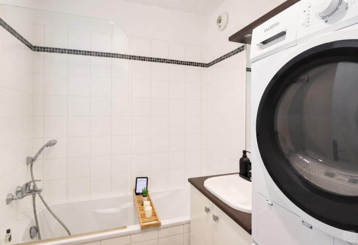 Das Wunderschöne 78 m² Wohnung zur Miete in Lille-Centre Haus