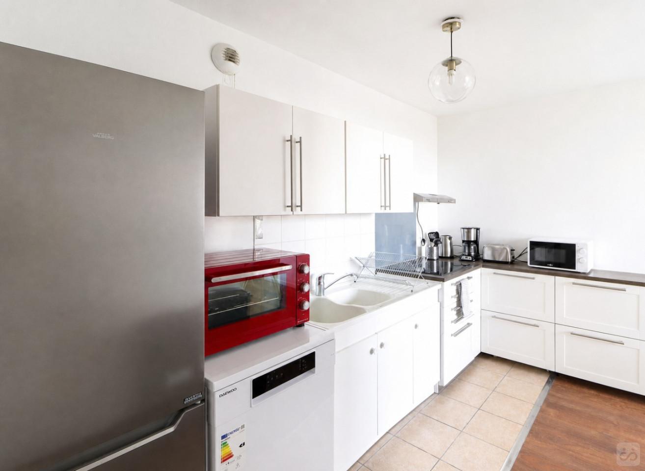 Das Wunderschöne 78 m² Wohnung zur Miete in Lille-Centre Haus