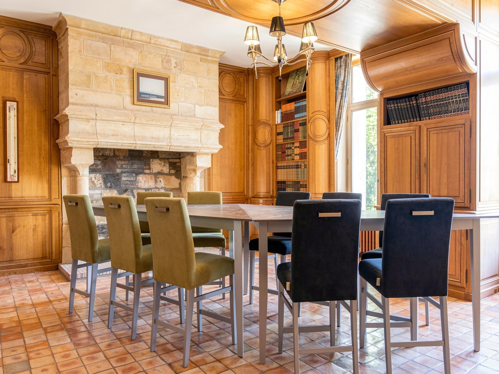Langeais Home