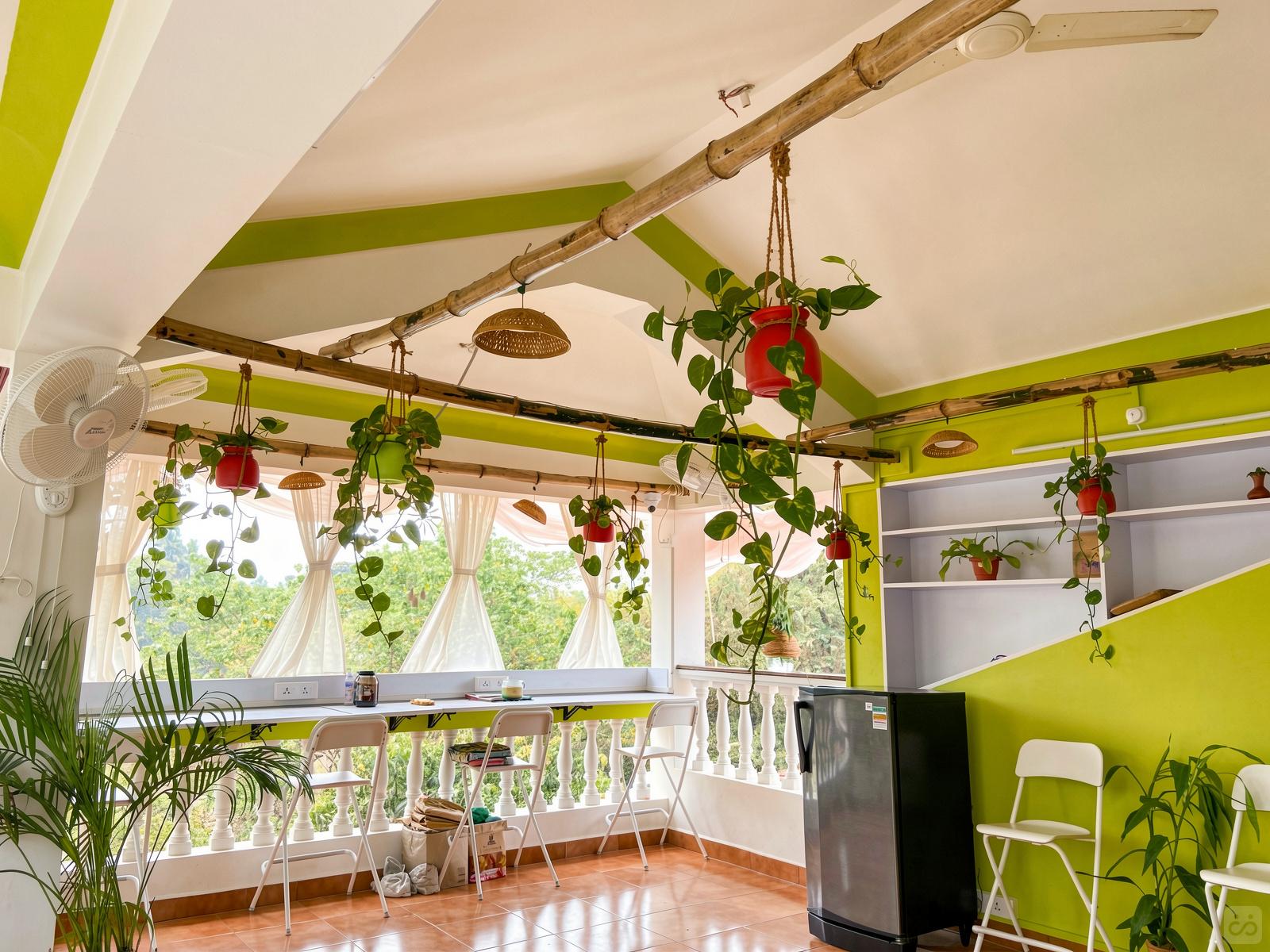La Splendida casa vibrante con spazi di lavoro e giardino Residenza