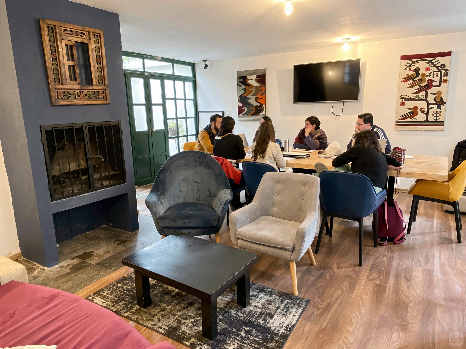 Die Moderne Wohnoase im pulsierenden La Mariscal, Quito, für Fernarbeitskräfte Residenz