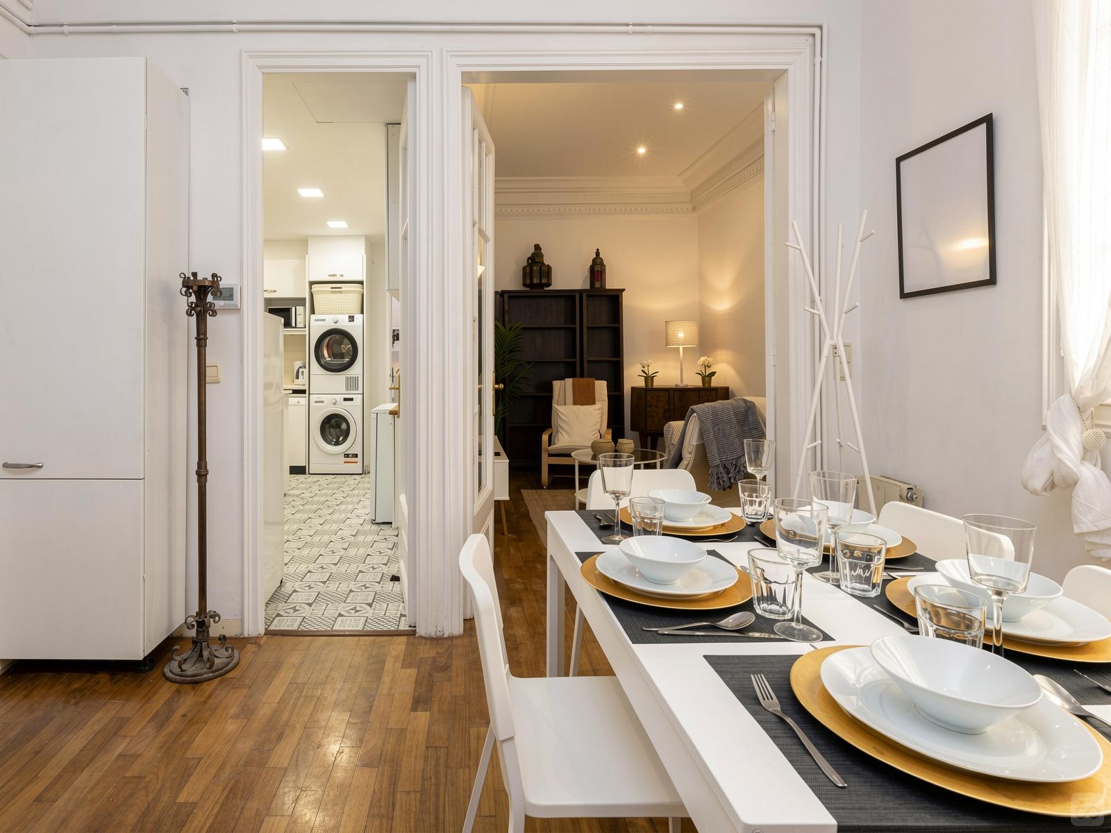 Muntaner Home