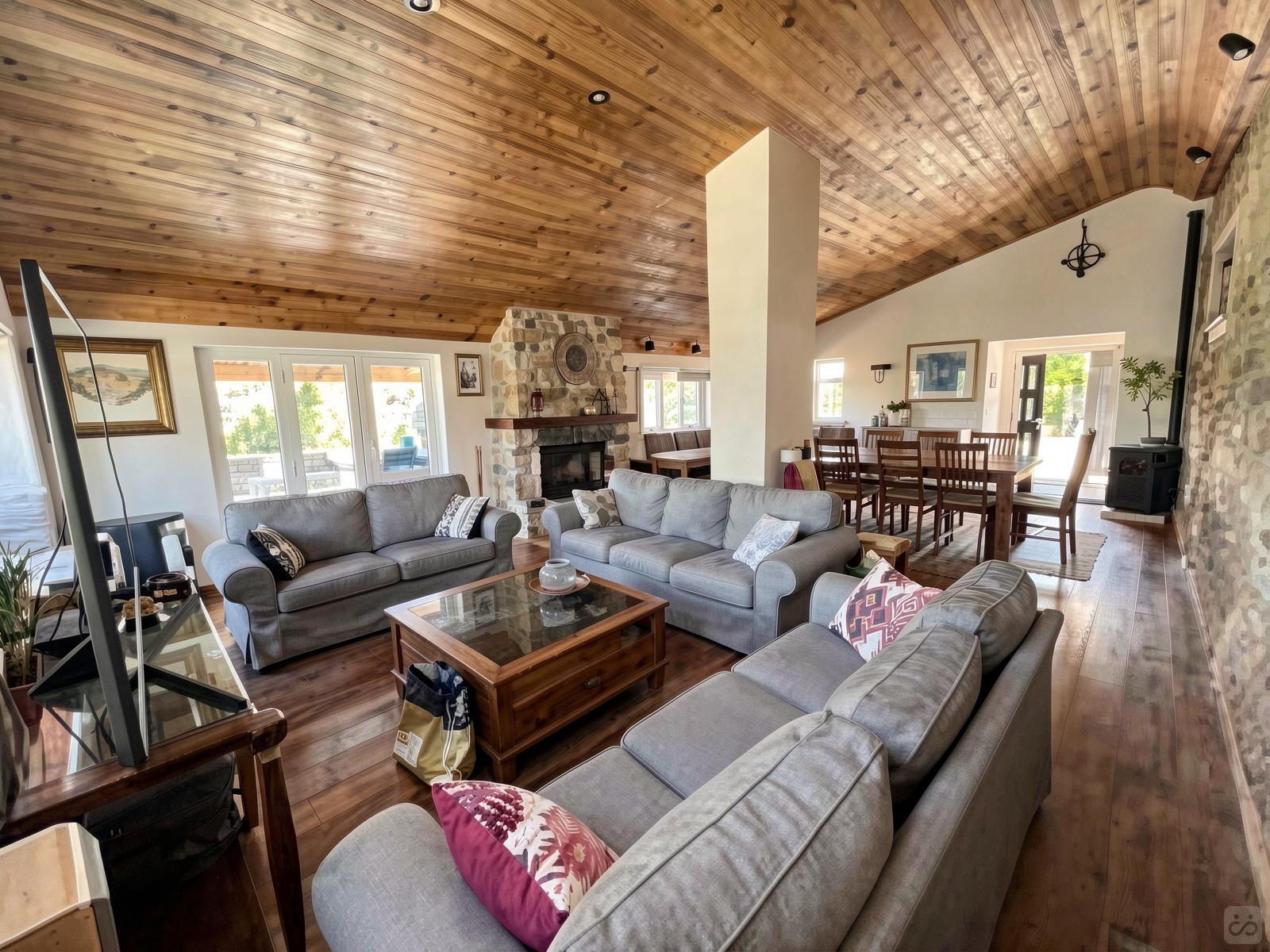 Orange Grovs Residence