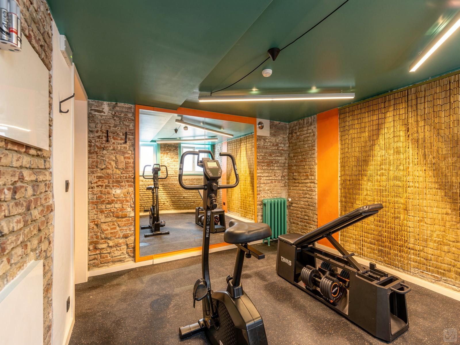 Die Atemberaubende stilvolle Haus w / Gym in der Nähe Royal Circle Athletic Schaerbeek Residenz