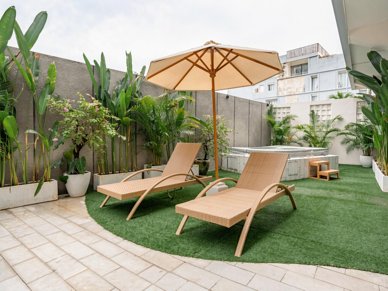 El Elegante comunidad tropical con espacio de trabajo y piscina compartidos Colectivo