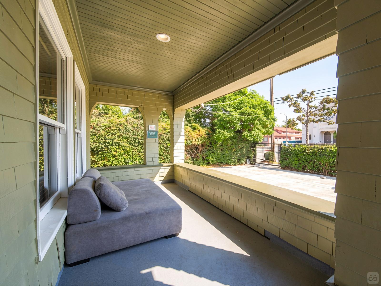 West Adams Residence II