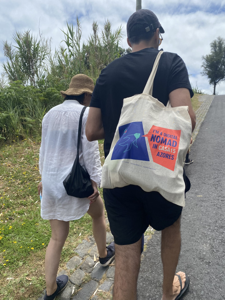A Carreira De Baixo Casa