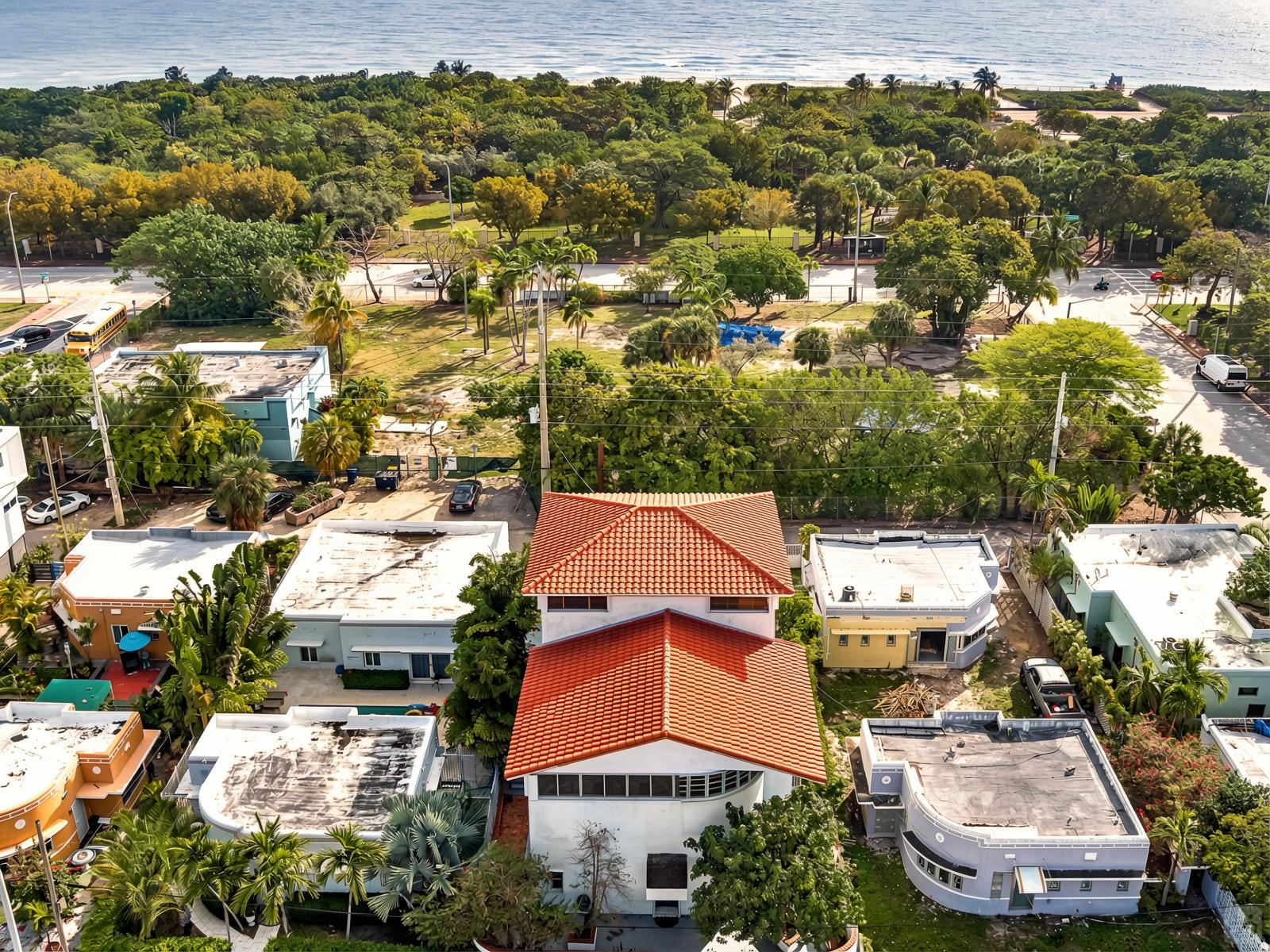 La Casa enorme a mezzo isolato dal nuovo parco e dalla spiaggia Residenza