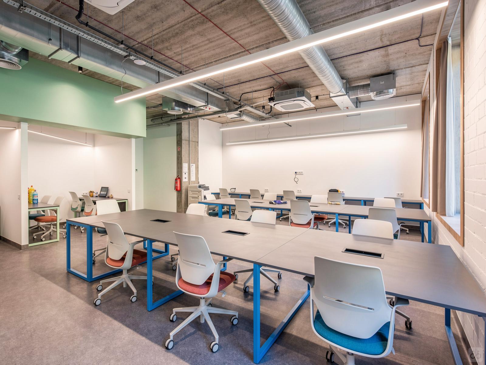 Le Complexe élégant avec gymnase et coworking près d'une épicerie Hub