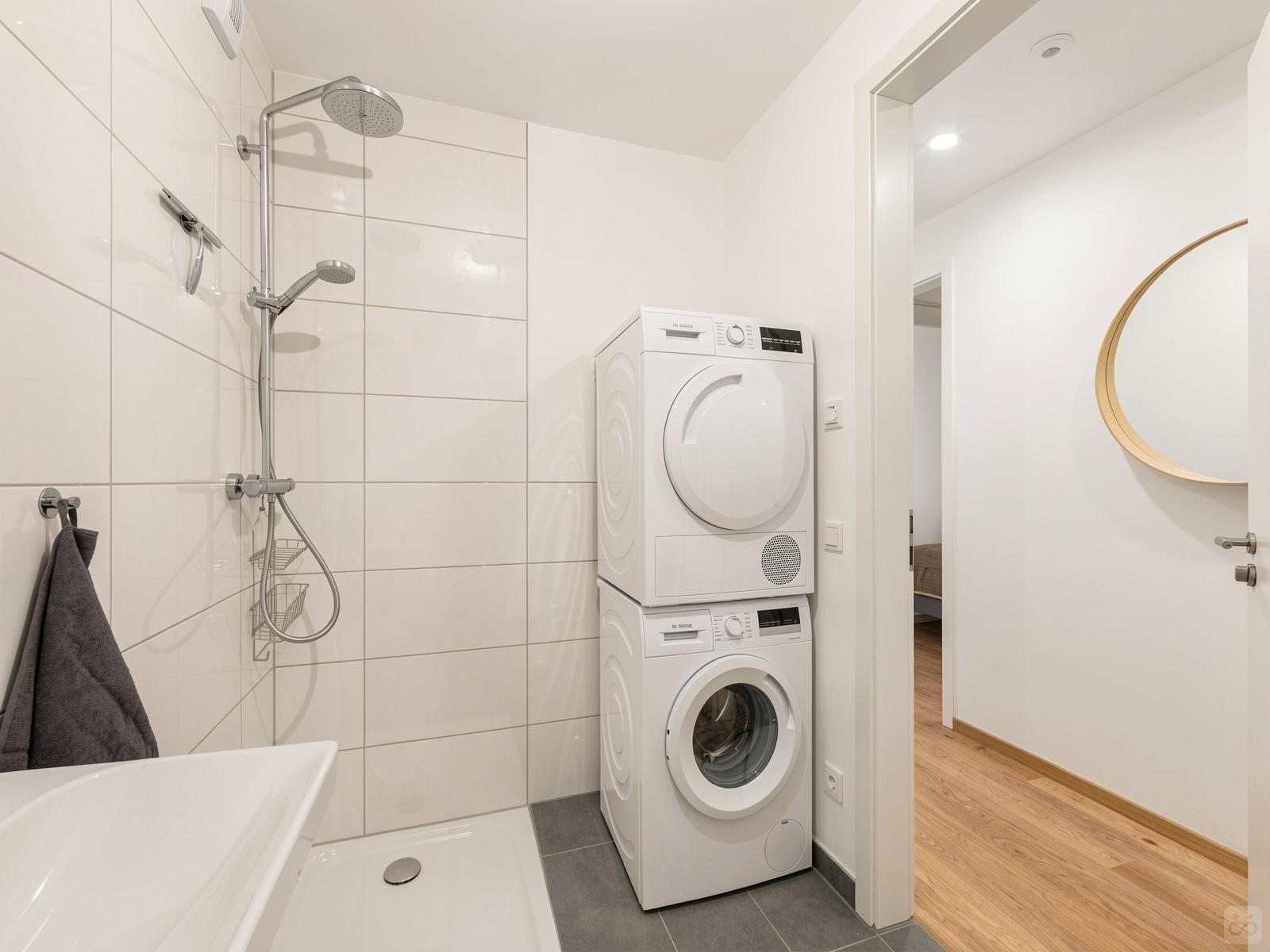Das Stilvolle Coliving-Wohnung in der Nähe der Theresienstraße Haus