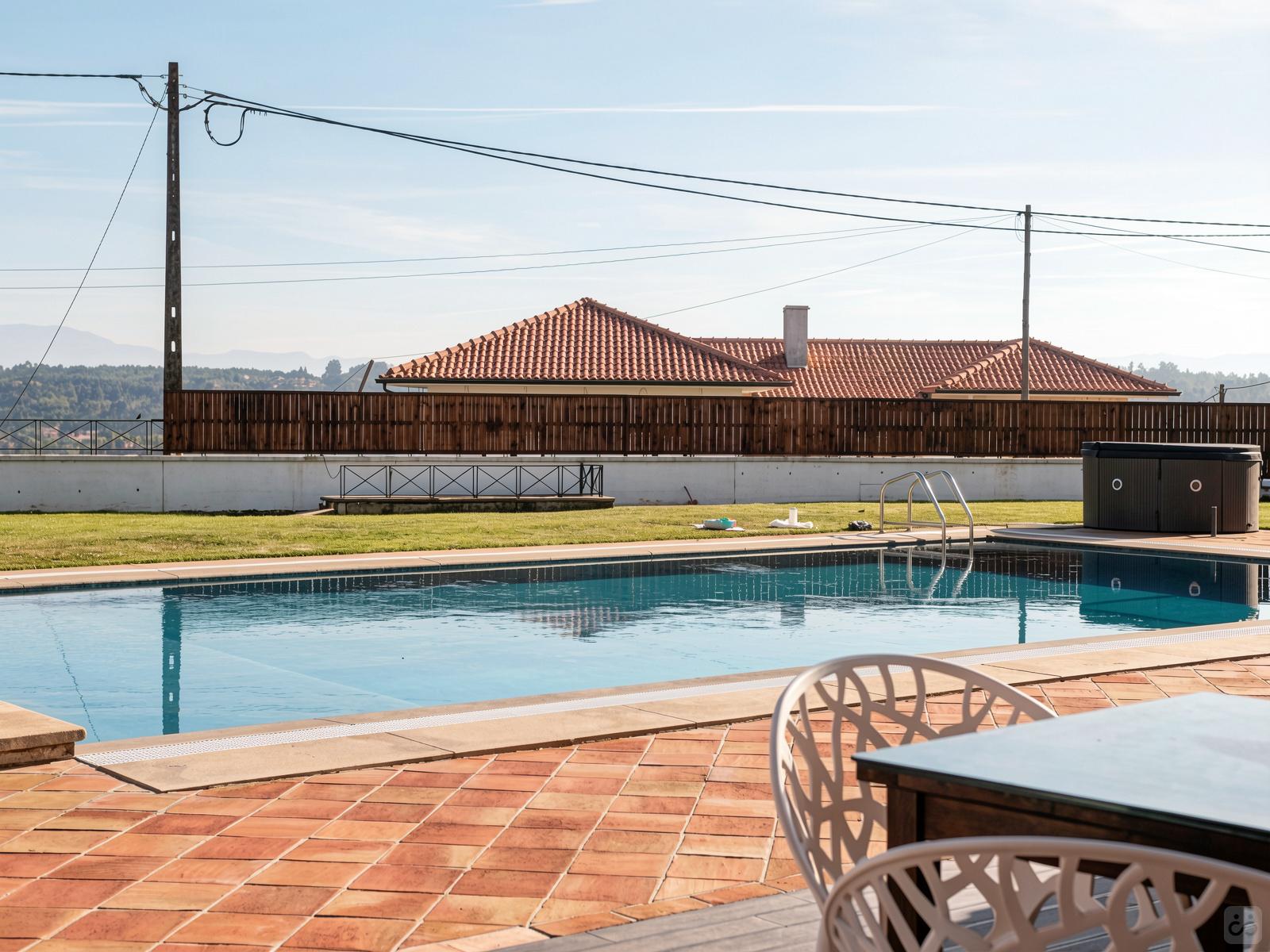 Carregosa Residence