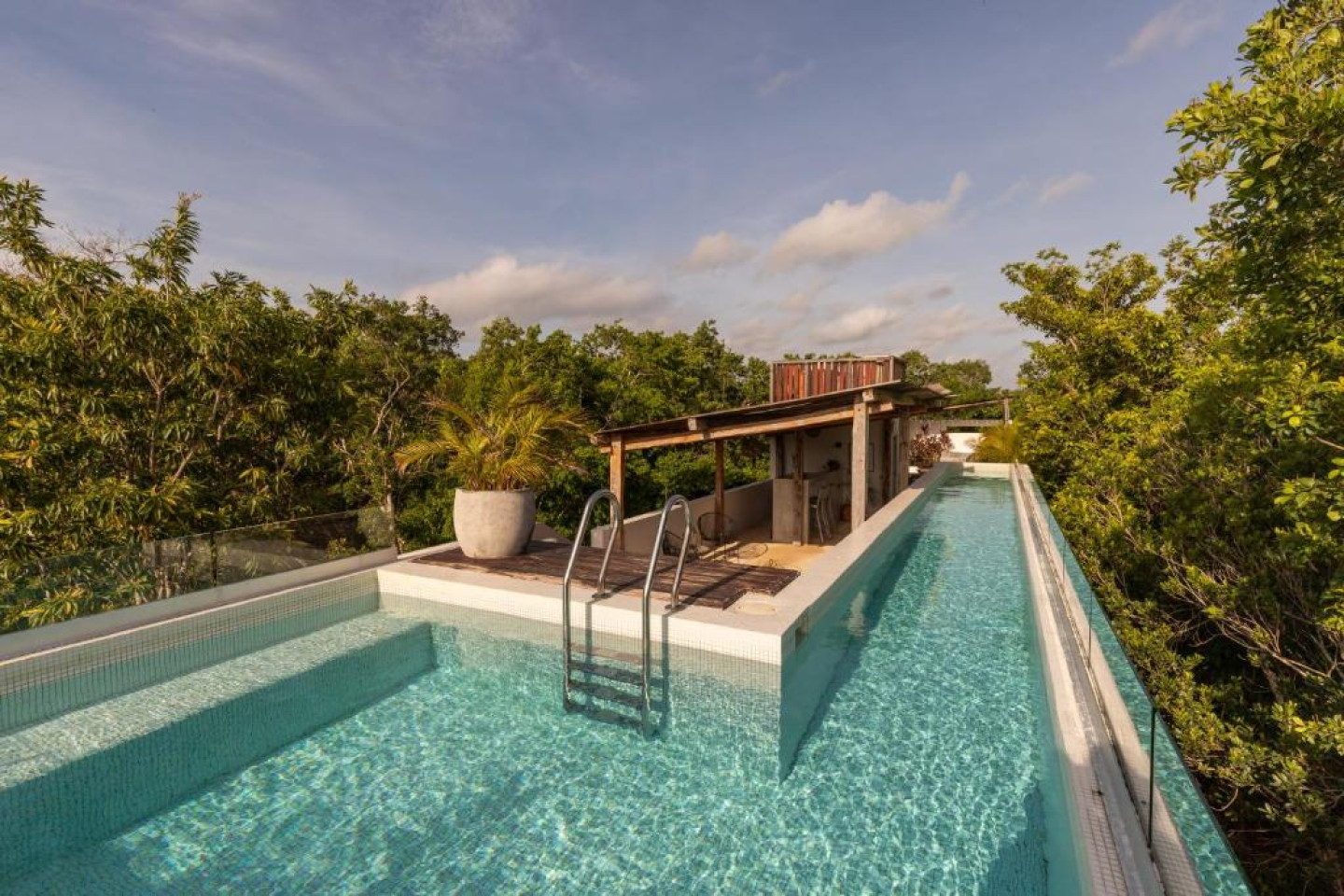 De Toevluchtsoord voor digitale nomaden in het levendige La Veleta, Tulum Huis