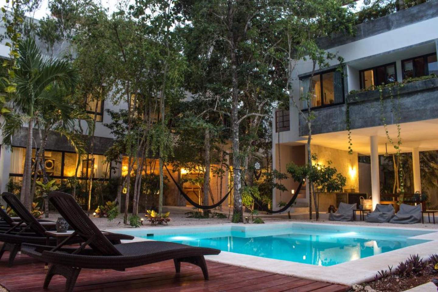 De Toevluchtsoord voor digitale nomaden in het levendige La Veleta, Tulum Huis