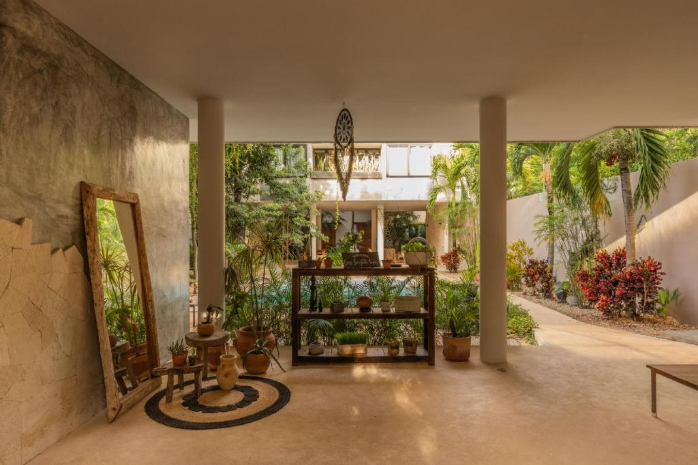 De Toevluchtsoord voor digitale nomaden in het levendige La Veleta, Tulum Huis