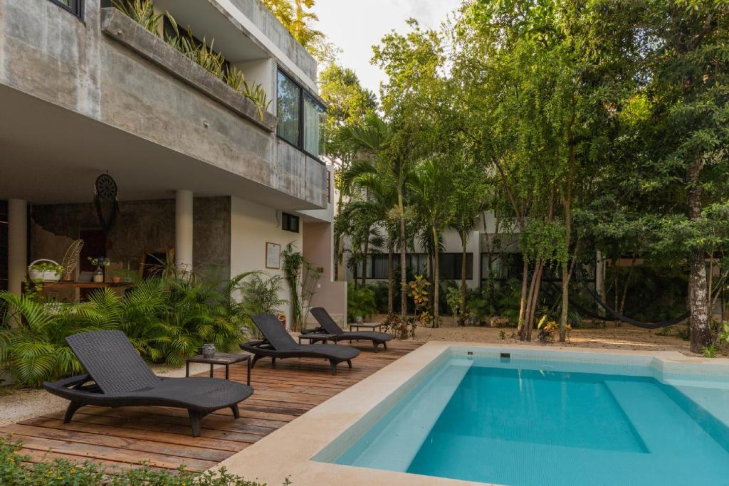 De Toevluchtsoord voor digitale nomaden in het levendige La Veleta, Tulum Huis