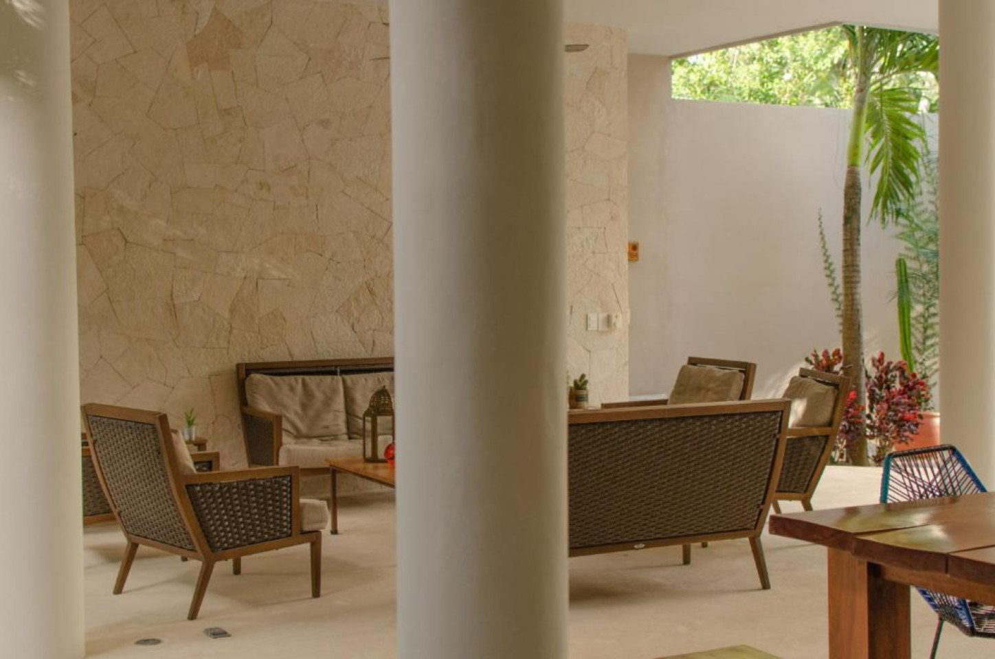 De Toevluchtsoord voor digitale nomaden in het levendige La Veleta, Tulum Huis