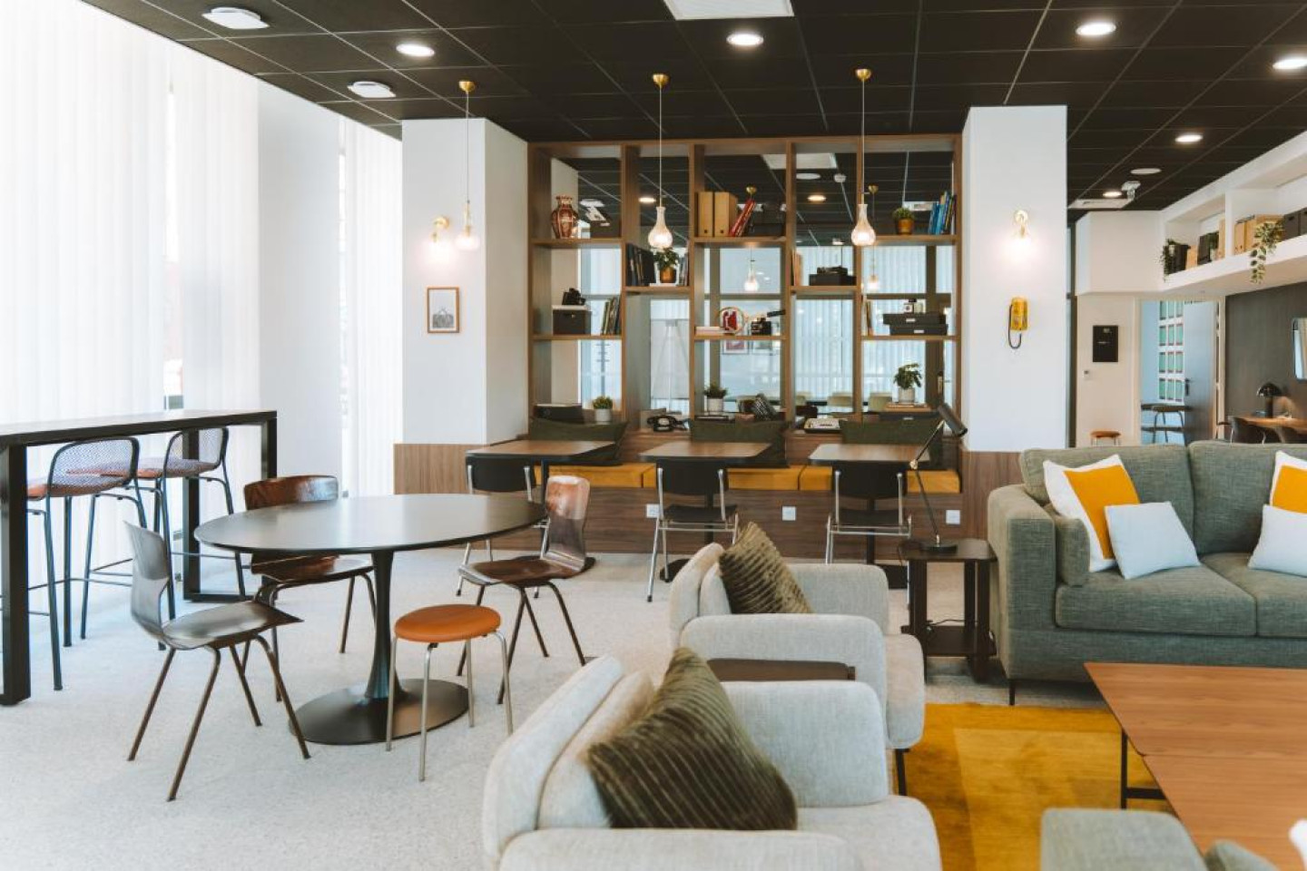 O Urban Coliving perto do centro da cidade, das praias e muito mais! Coletivo