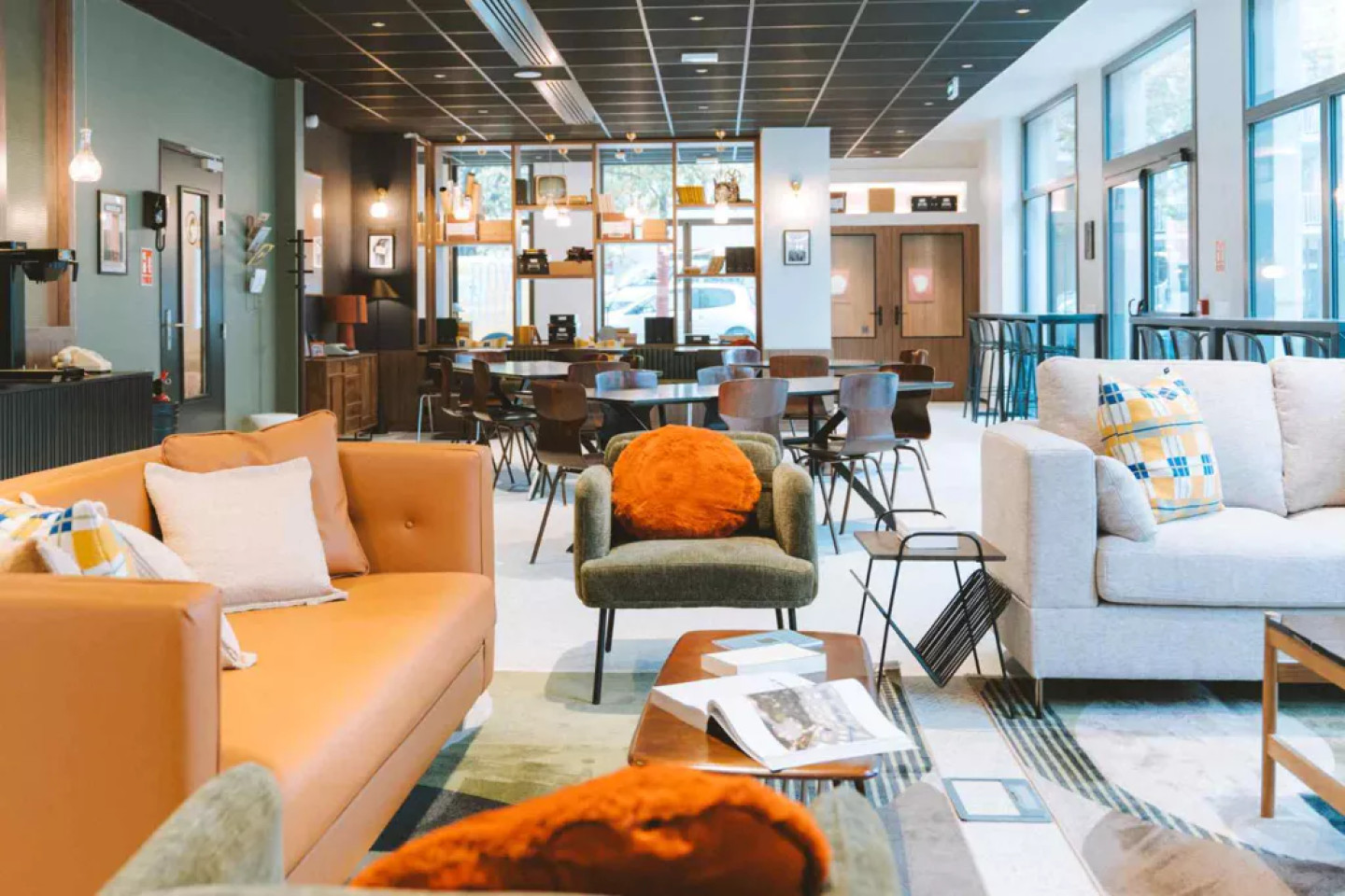 O Urban Coliving perto do centro da cidade, das praias e muito mais! Coletivo