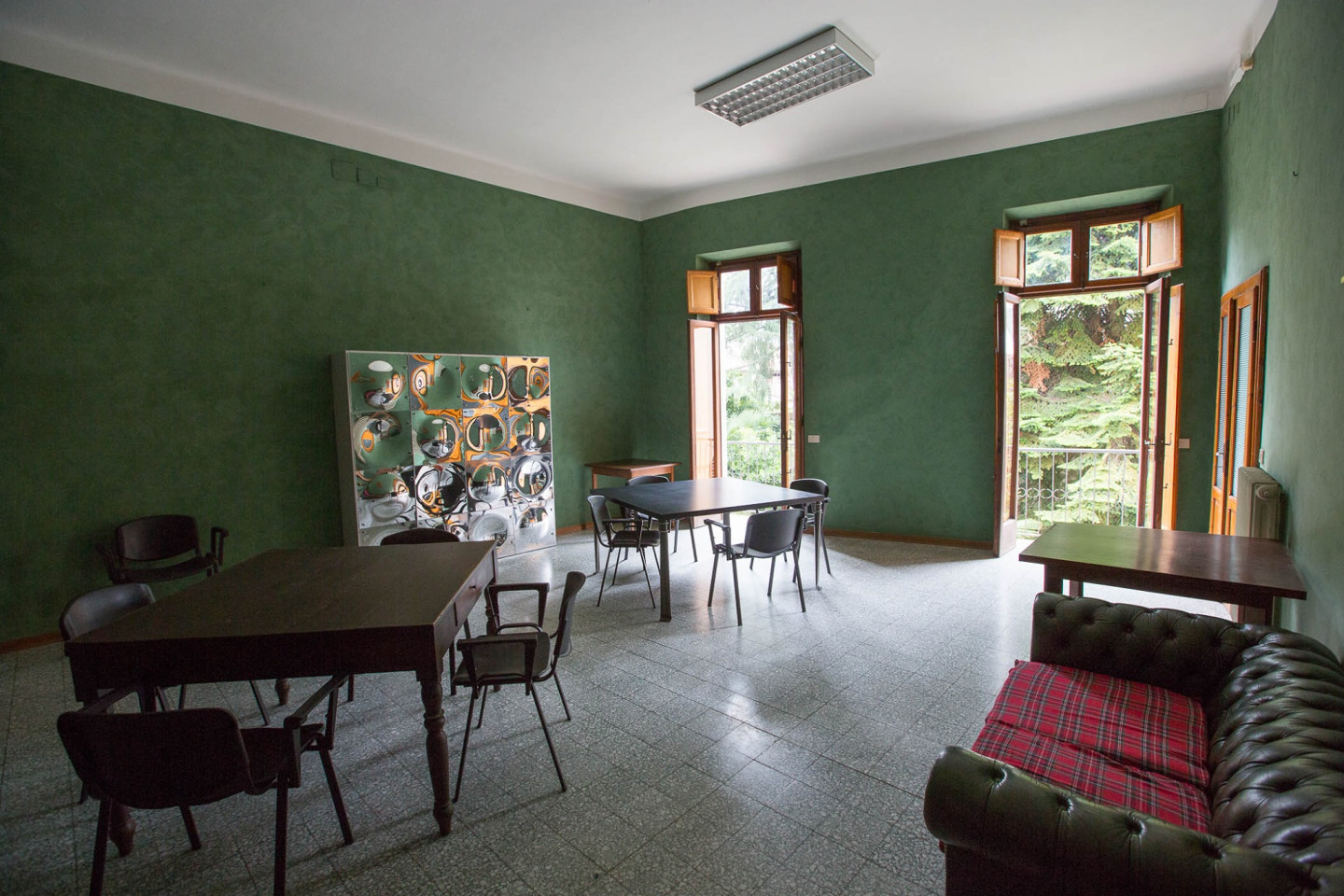 El Vibrante comunidad de vida en común en un convento transformado en el corazón de Lucca Colectivo