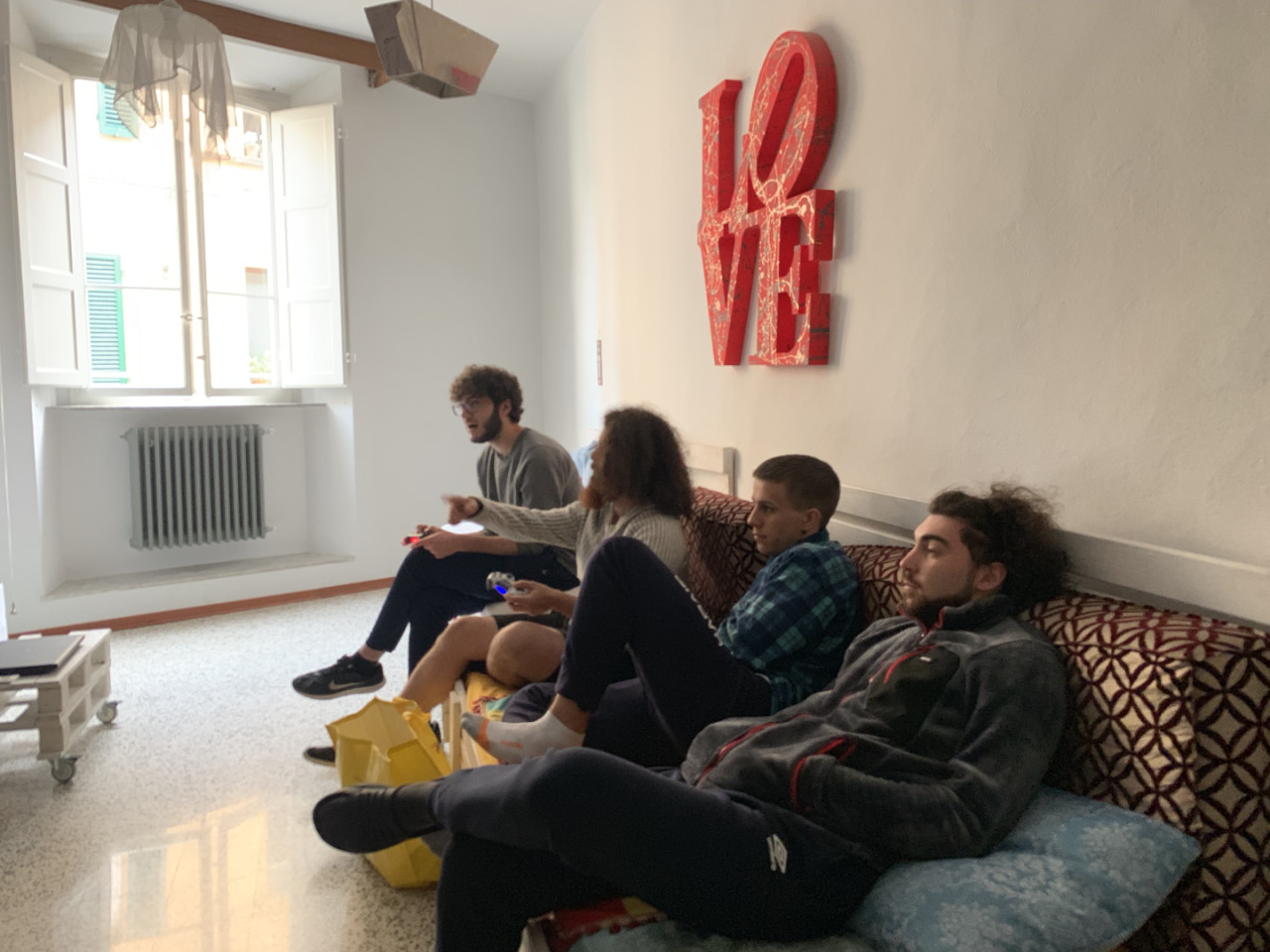 El Vibrante comunidad de vida en común en un convento transformado en el corazón de Lucca Colectivo