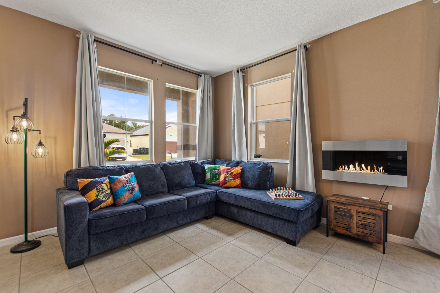 Pine Ridge Home