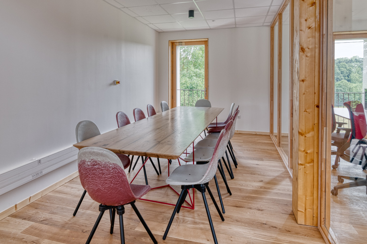 Das Sonnige Coliving Residenz in malerischem Dorf: Abenteuer und Aktivitäten in Hülle und Fülle! Haus