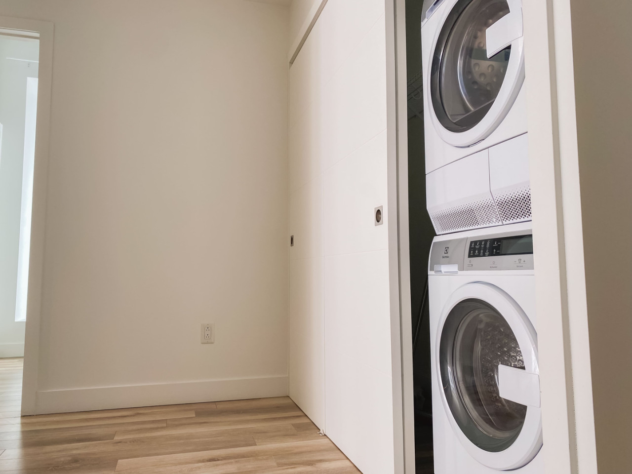 La Moderno e confortevole appartamento vicino al centro di Montreal Casa