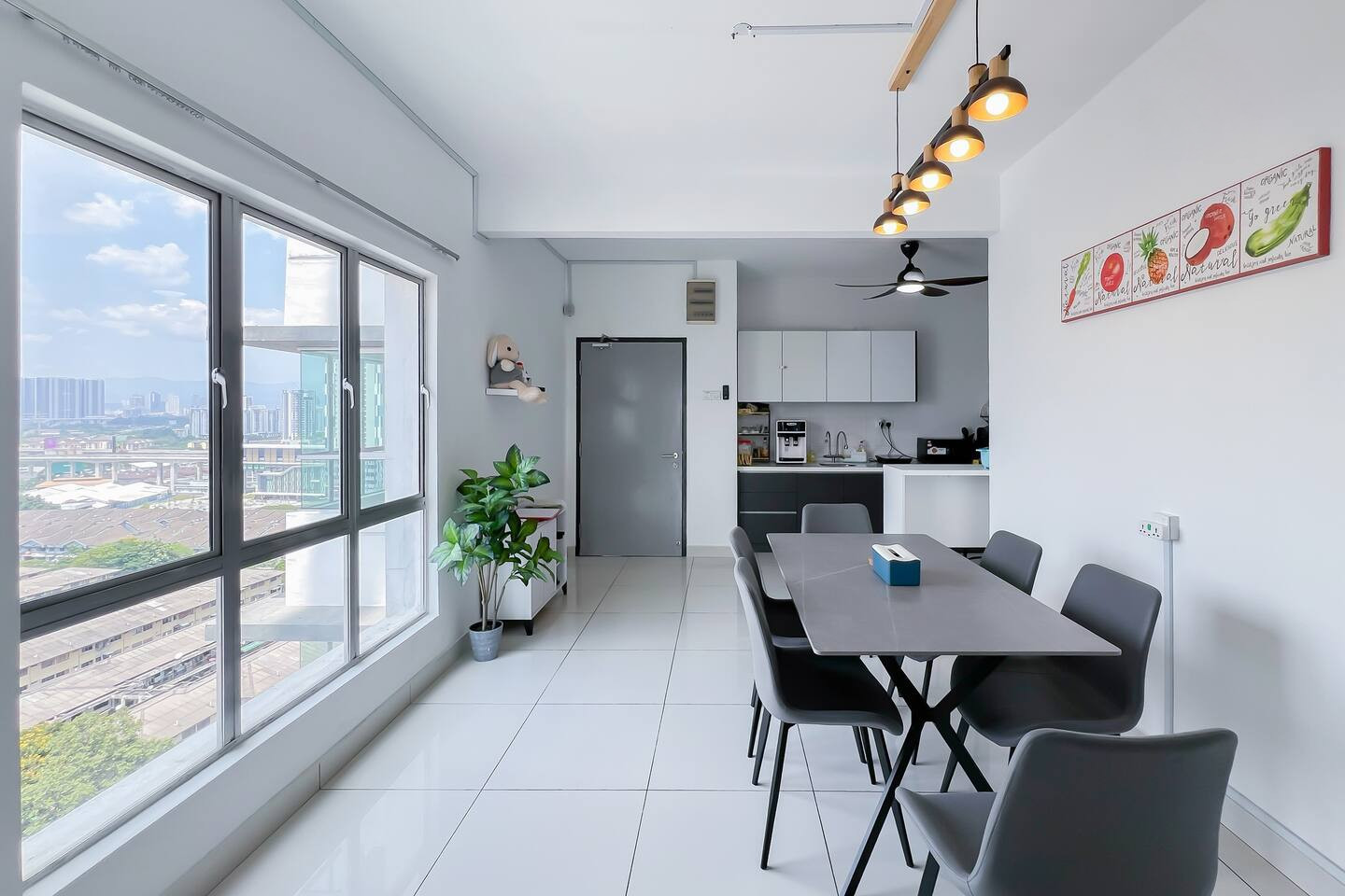 De Moderne milieuvriendelijke woonruimte in Kuchai Ondernemers Park Huis