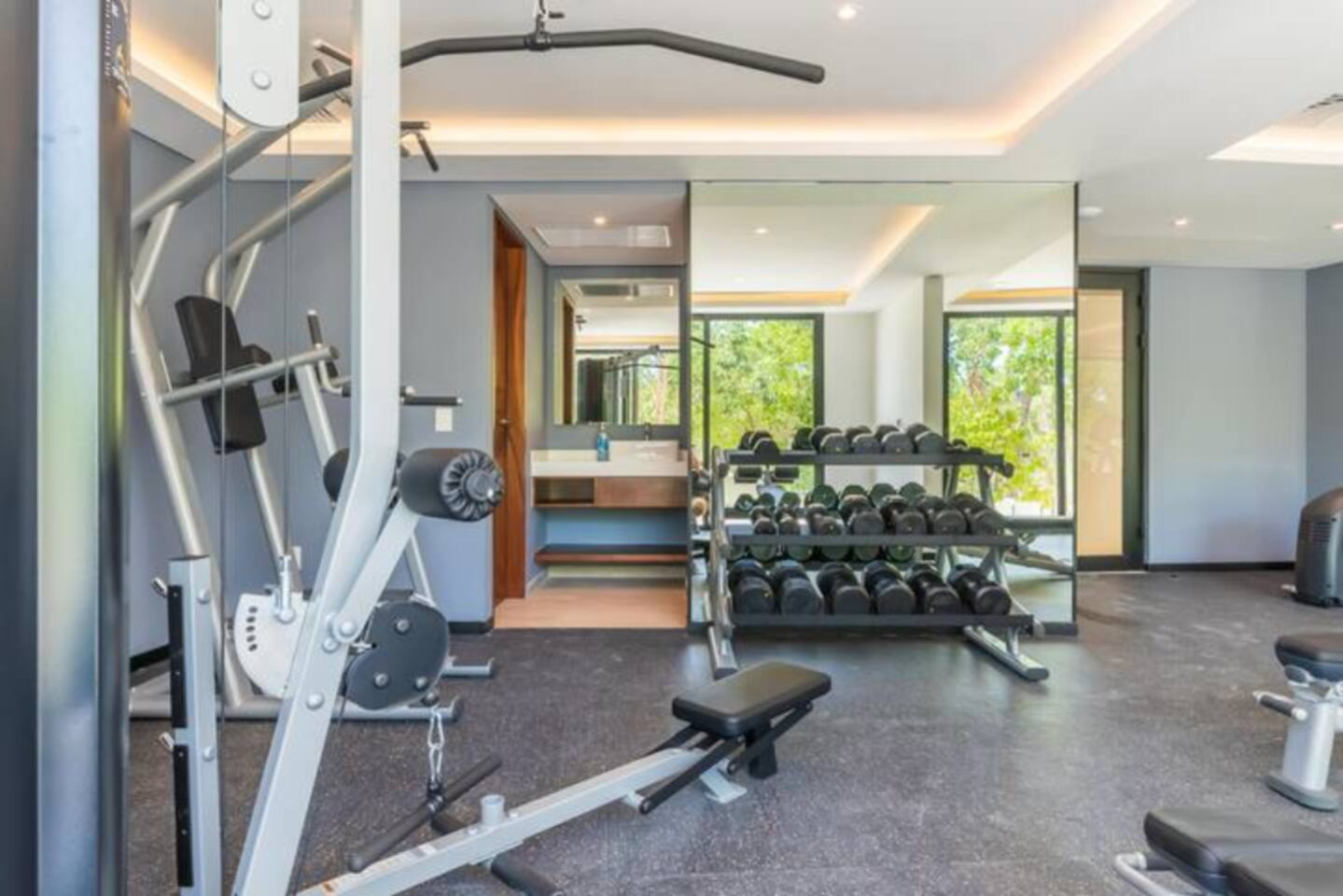 De Luxe woning met zwembad en fitnessruimte op 10 minuten van Tulum Beach Collectief