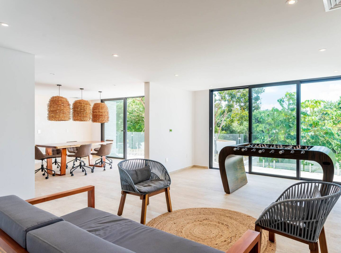 De Luxe woning met zwembad en fitnessruimte op 10 minuten van Tulum Beach Collectief