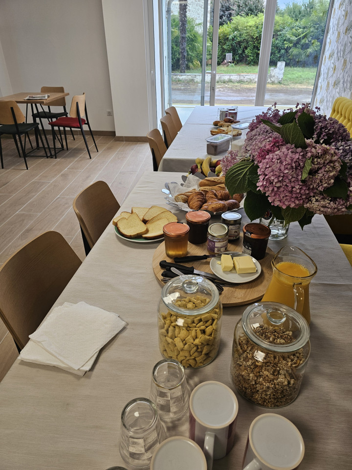 Jules Nougue Residence