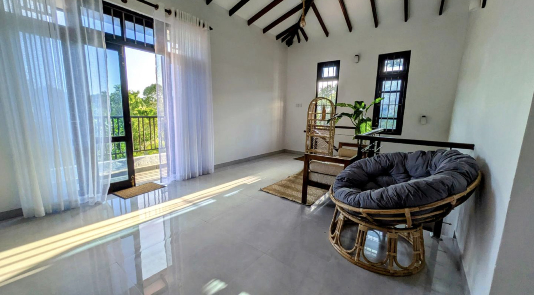 Hiriketiya Home