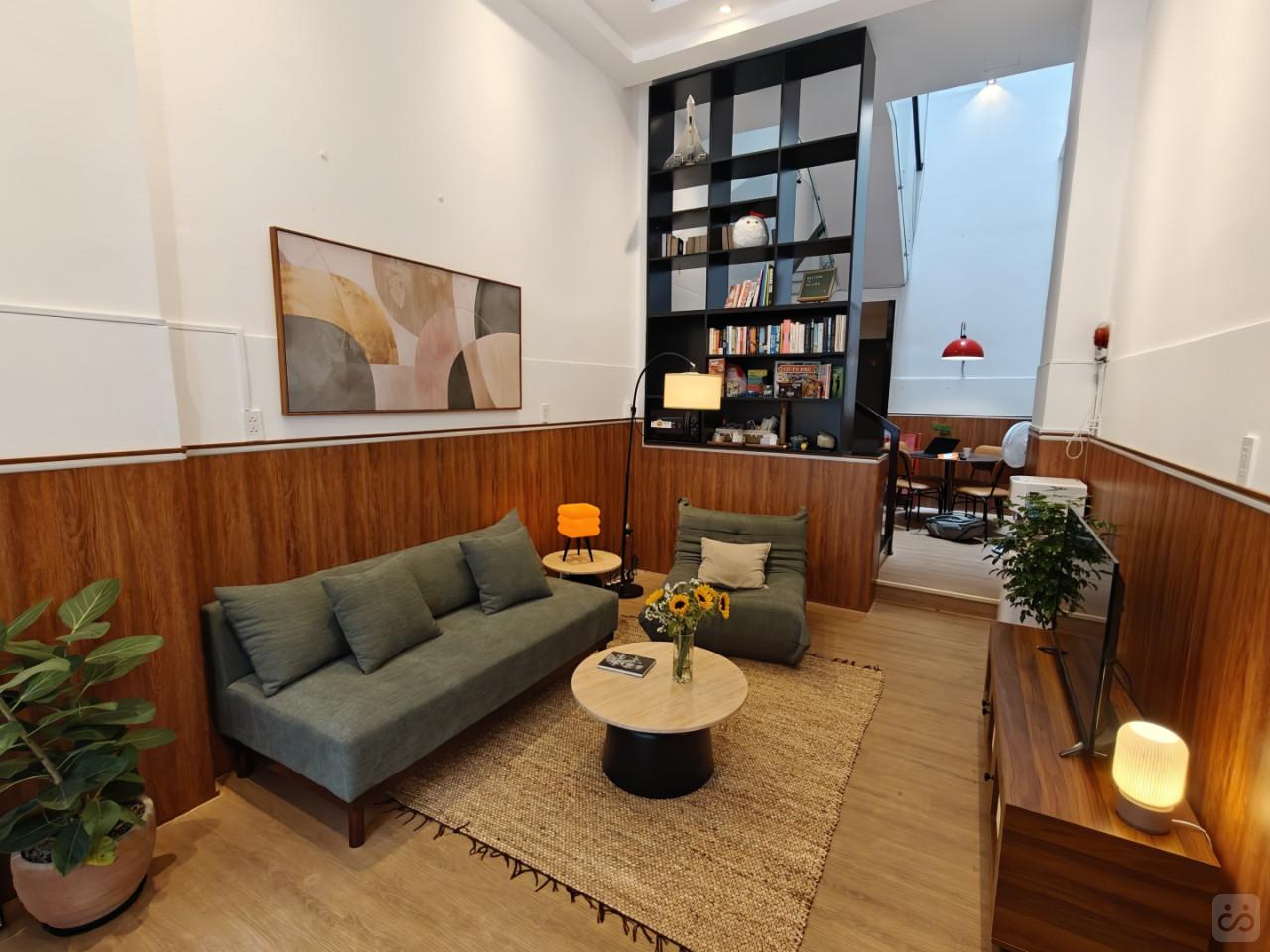 De Modern woongemeenschapshuis met privéstudio's in levendig Tan Dinh-district Huis