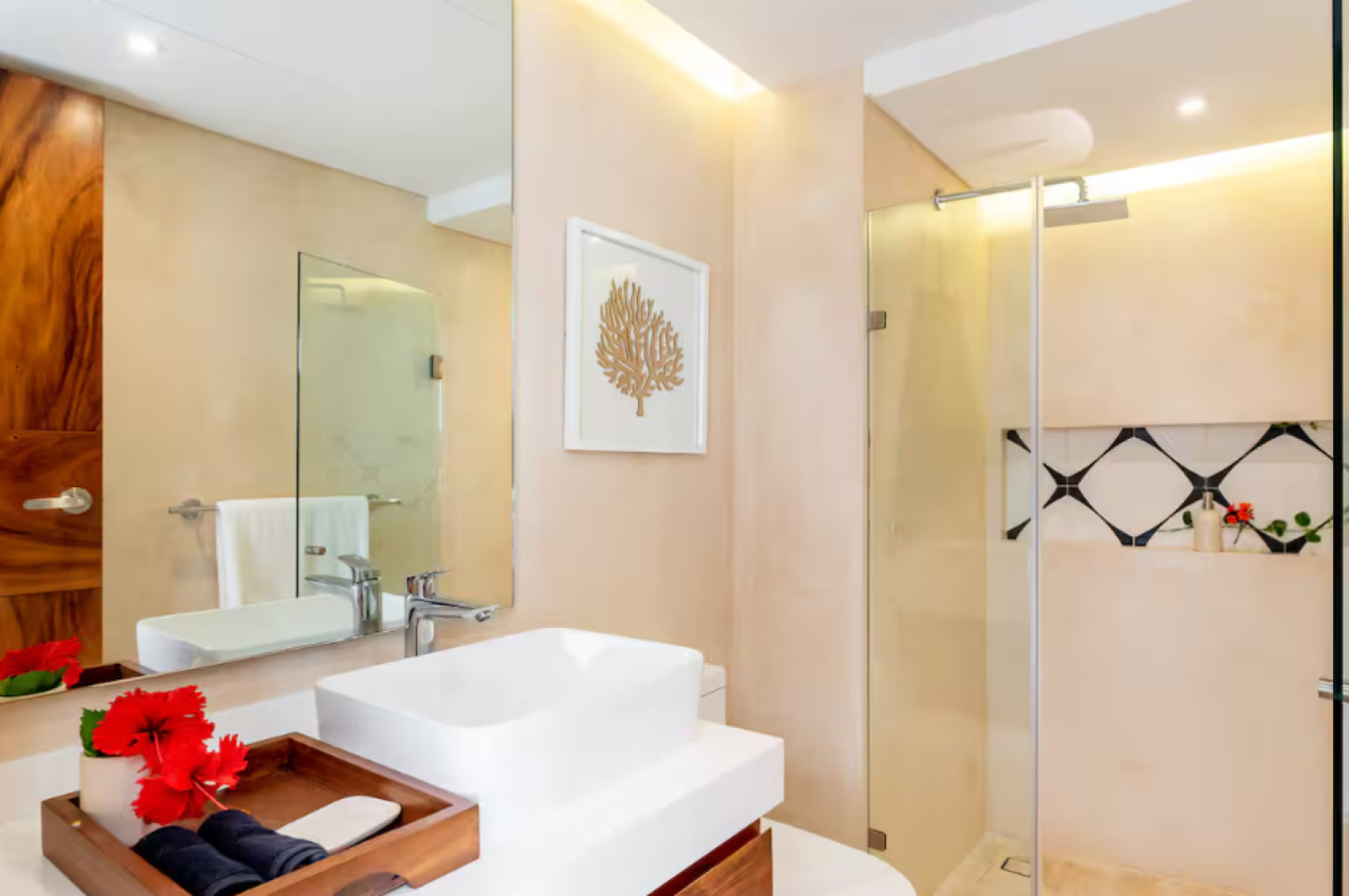 De Prachtig luxe complex met privéterras + zwembad in de buurt van winkels Huis