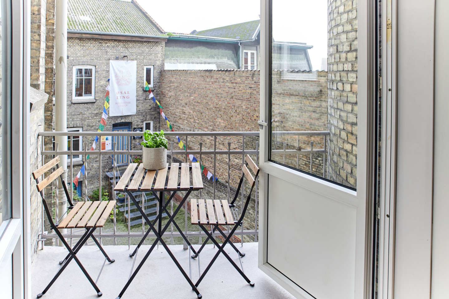 Das Modernes, renoviertes Coliving Apartment mit Balkon in Aarhus Centrum Haus
