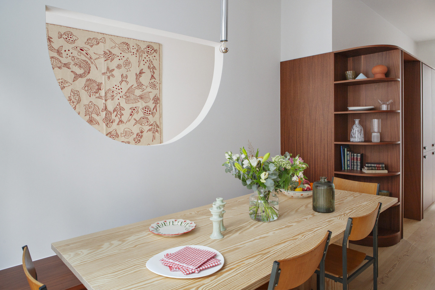 Deux Tours Home